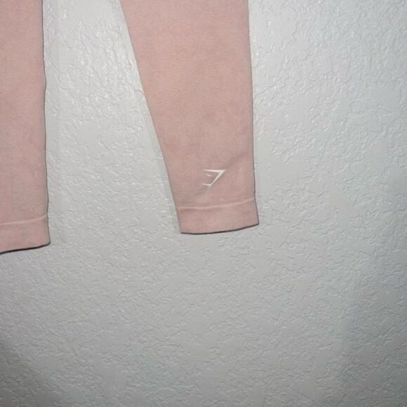 Gymshark Pink Camo Adapt Animal Seamless Leggings‎ Size Small - Picture 5 of 5